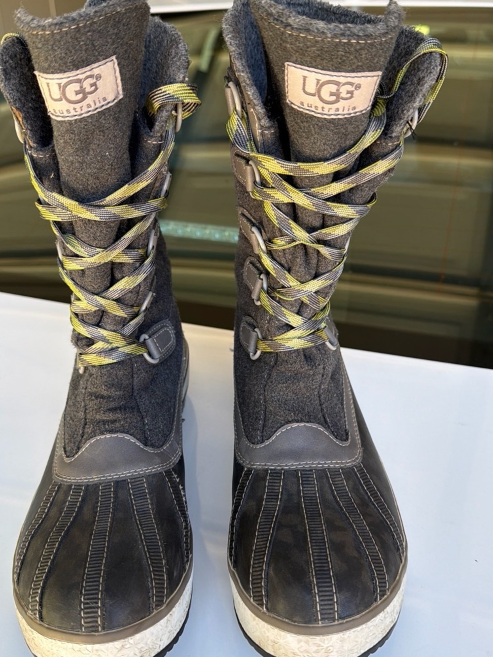 UGG Kids Charcoal and Yellow Lace-Up Snow Boots